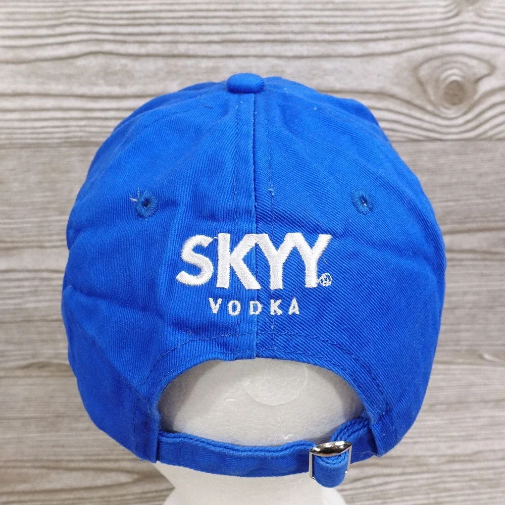 SKYY VODKA PROMO BLUE ADJUSTABLE‎ STRAPBACK BASEBALL HAT CAP
